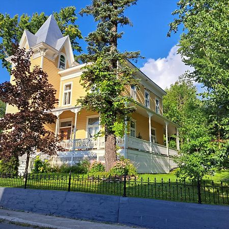 Gite Au Charme Victorien Beauceville Exterior photo