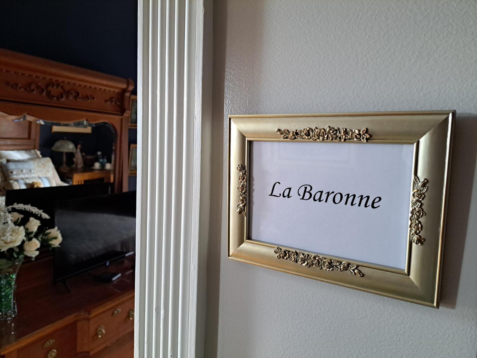 Gite Au Charme Victorien Beauceville Exterior photo
